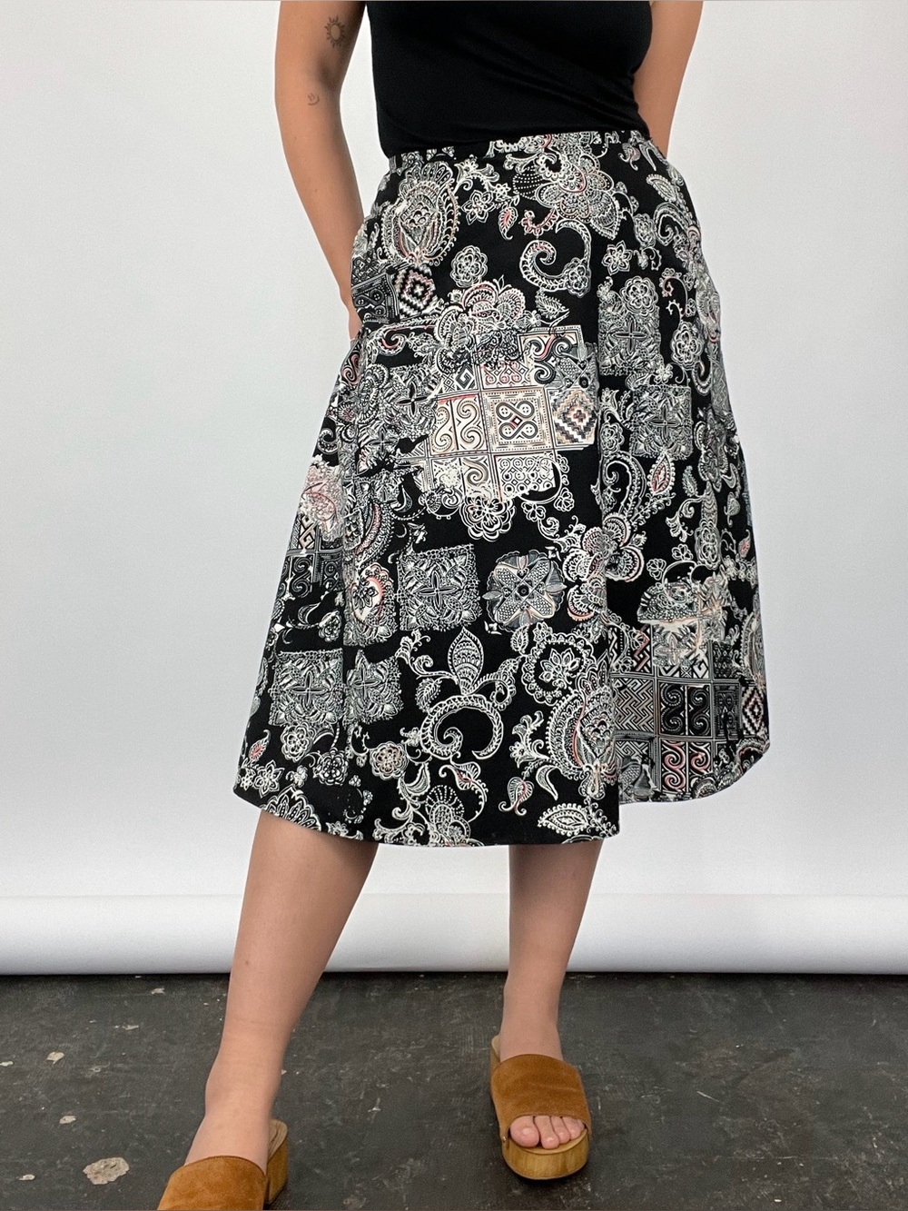 Y2K Geoffrey Beene Printed Flared Midi Skirt